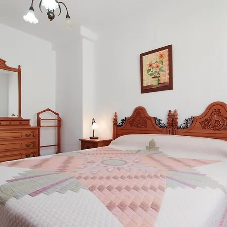 Appartement Awesome In With 2 Bedrooms And Wifi *